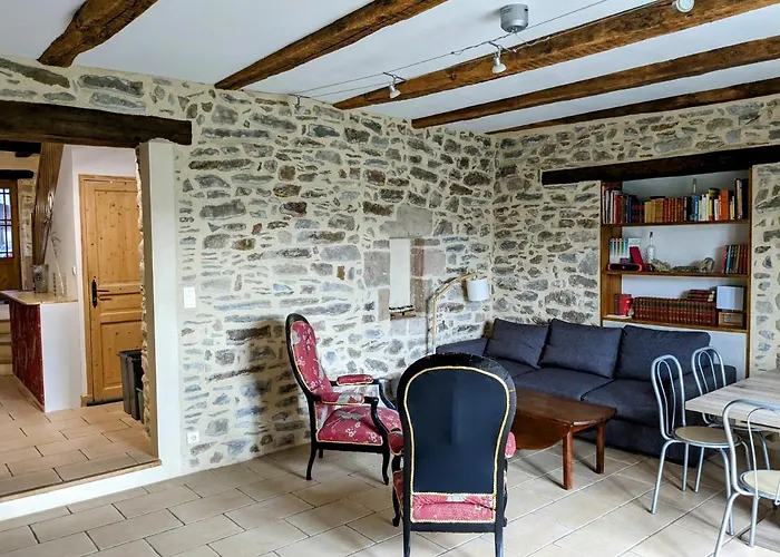 Le Quatorze, Au Coeur De Najac