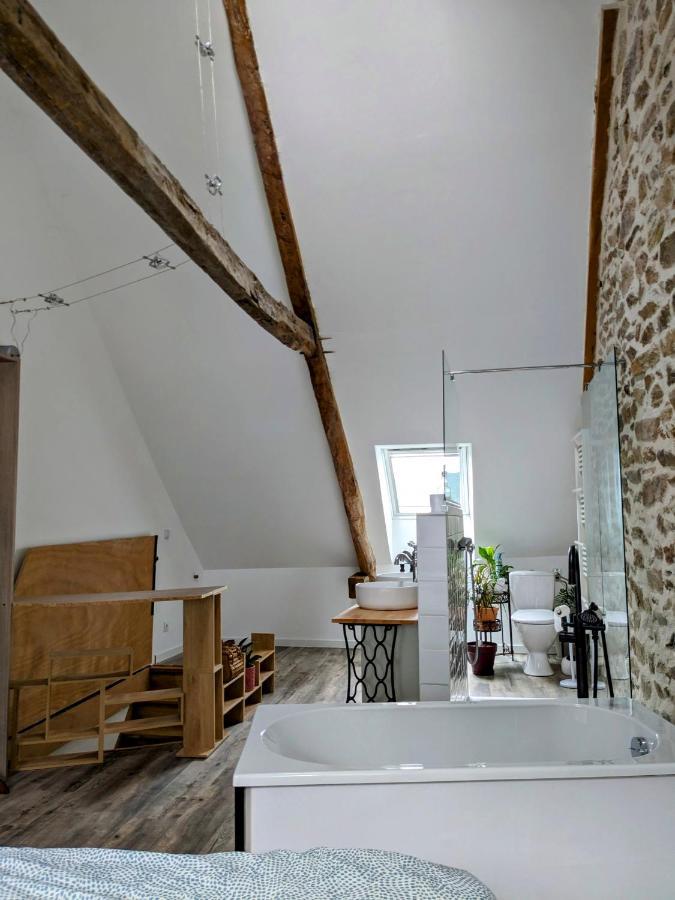 Le Quatorze, Au Coeur De *