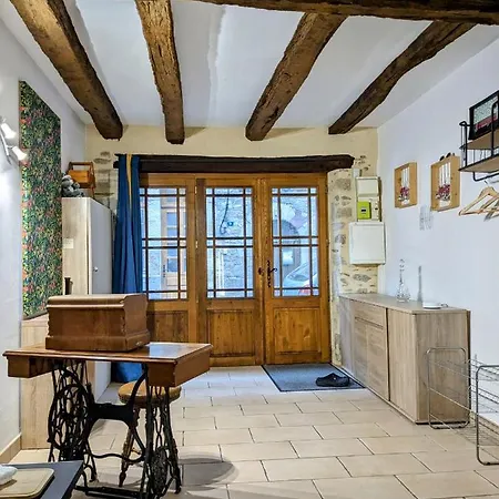 Villa Le Quatorze, Au Coeur De Najac Exterior foto